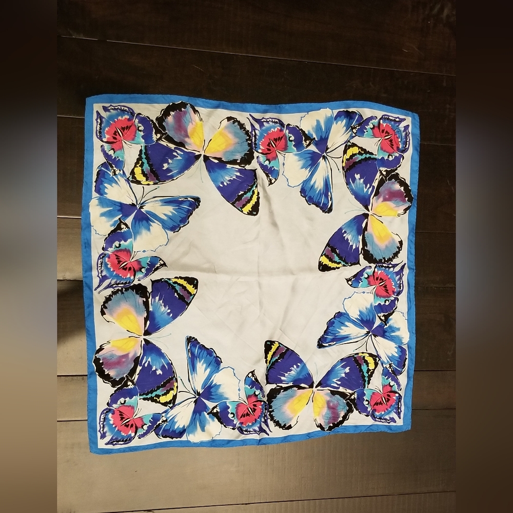 Silk scarf